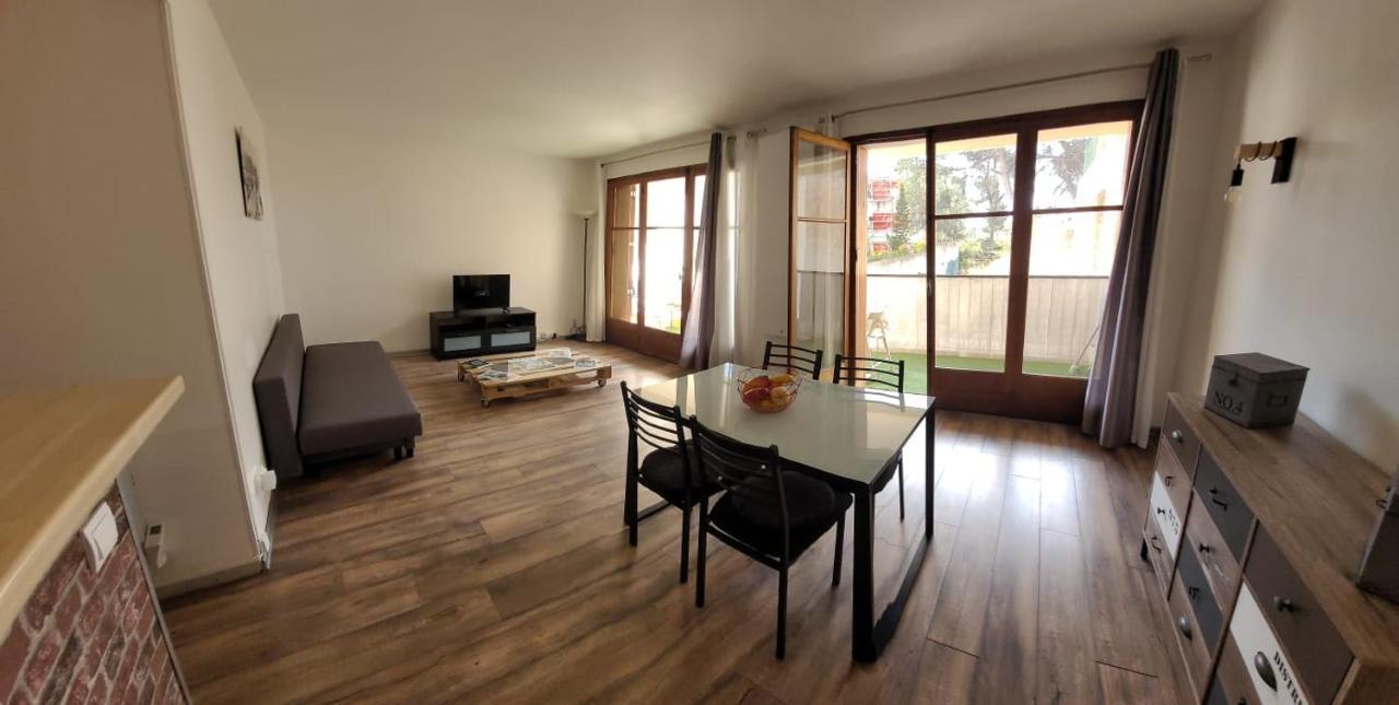 Apartmán Au Calme, 200M Du Centre T2 Avec Balcon Et Parking Cassis Exteriér fotografie