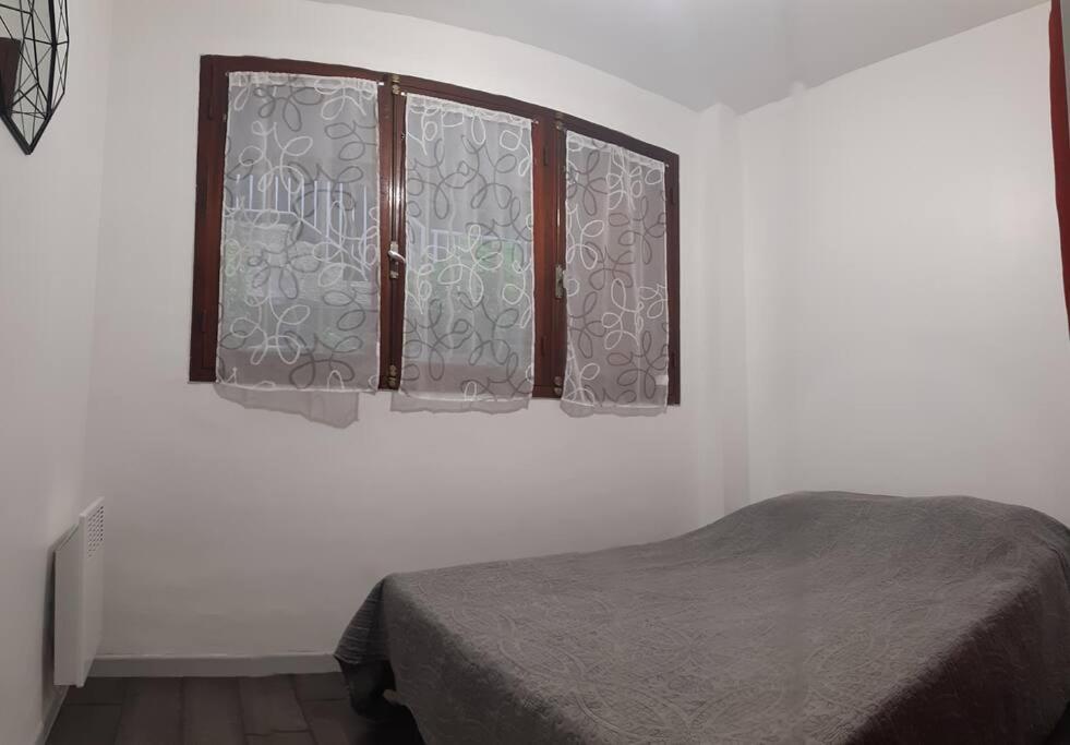 Apartmán Au Calme, 200M Du Centre T2 Avec Balcon Et Parking Cassis Exteriér fotografie